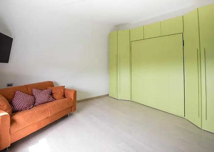 Loft Andrea Costa Болонья
